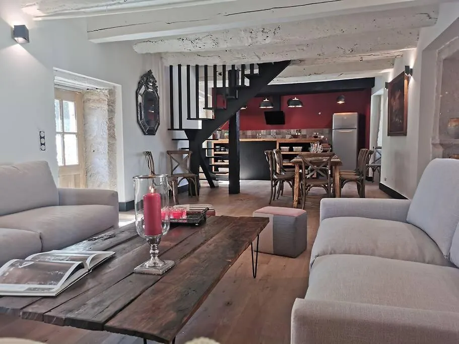 Holiday home 11 Pers Les Maisons Medievales De Charme En Quercy Puylagarde