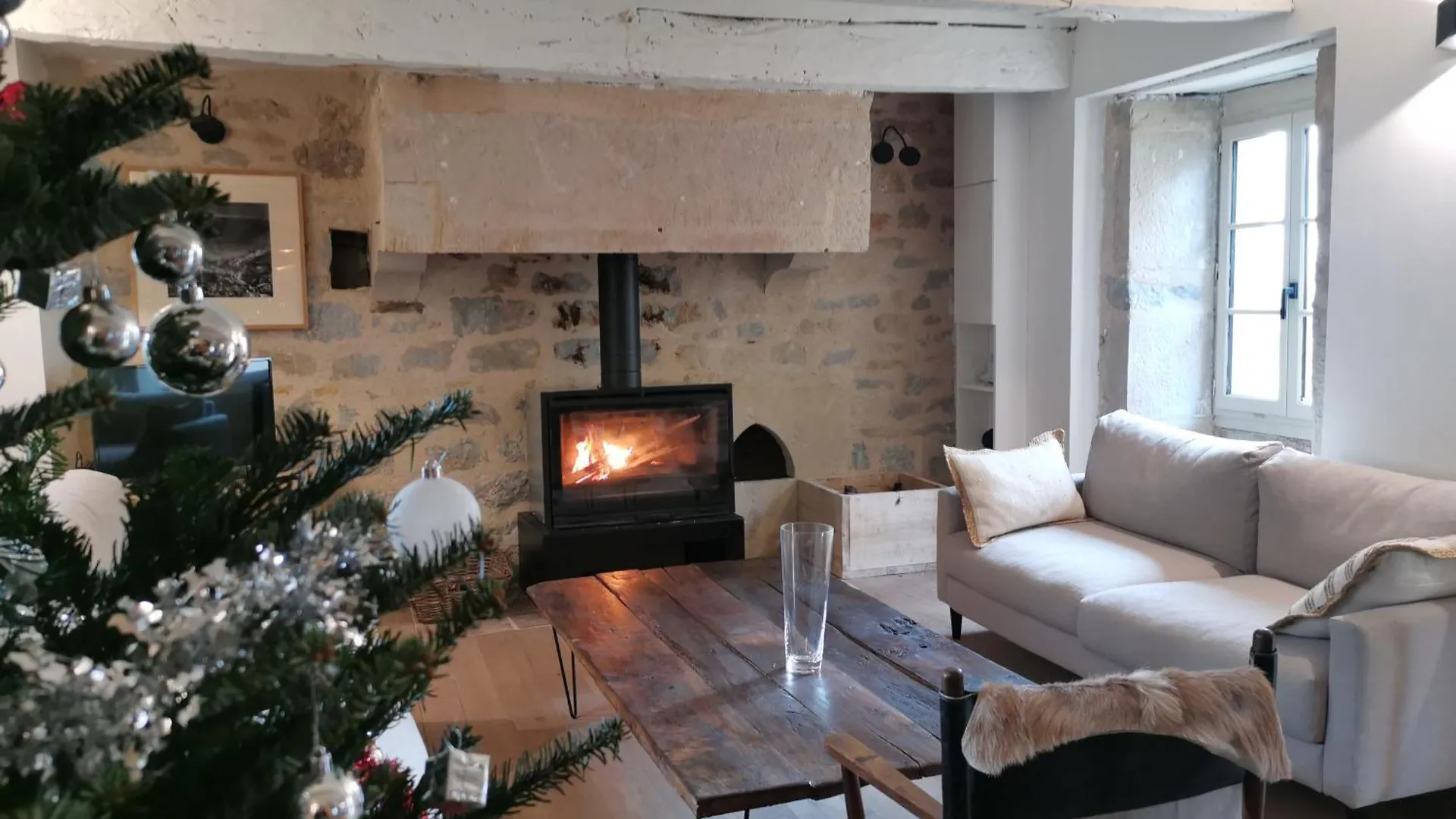 11 Pers Les Maisons Medievales De Charme En Quercy Puylagarde